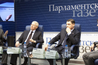 Участники дискуссии