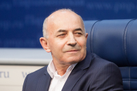 Заместитель председателя Комитета Госдумы по науке и наукоемким технологиям Ахмат Эркенов