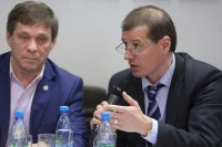 Председатель «Союза ветеран России» Виктор Матяшов и ветеран МИД РФ Анатолий Пшеничный