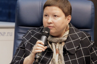 Член Общественной палаты РФ, куратор горячей линии по туризму Елена Сутормина