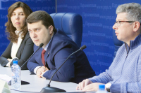 Участники дискуссии