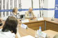 Гости круглого стола