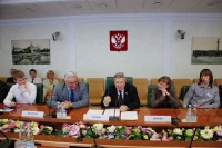 Встреча финалистов Олимпиады по интеллектуальной собственности среди старшеклассников с сенаторами