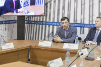 Участники дискуссии