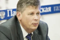 Руководитель Лаборатории химии пищевых продуктов НИИ питания РАМН, доктор биологических наук Владимир Бессонов