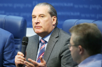 Первый заместитель Комитета Совета Федерации по конституционному законодательству и государственному строительству Алексей Александров