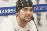  Автор-исполнитель, актер, писатель, финалист Фабрики Звезд-3 Руслан Курик