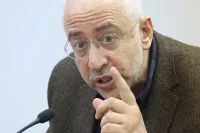 Российский тележурналист, историк, профессор, заведующий кафедрой журналистики Института Массмедиа РГГУ Николай Сванидзе