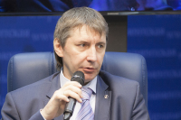 Председатель Общества защиты прав потребителей образовательных услуг Виктор Панин