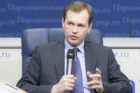 Член Комитета Госдумы по бюджету и налогам Дмитрий Ушаков