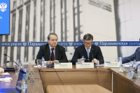 Участники дискуссии