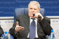 Член комитета Государственной Думы по бюджету и налогам Геннадий Кулик