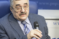 Заместитель директора Института стран СНГ Владимир Жарихин