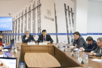 Гости круглого стола