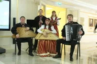 Открытие выставки региона в главном здании Совфеда на Б.Дмитровке, 26 сопровождалось народной музыкой