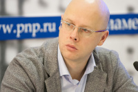 Заместитель Председателя Комитета Госдумы по собственности Антон Беляков