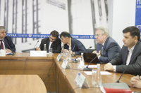 Участники круглого стола 