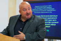 Глава Комитета Государственной Думы по делам национальностей Гаджимет Сафаралиев