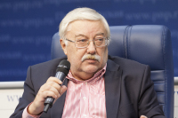 Директор Центра конъюнктурных исследований НИУ ВШЭ Георгий Остапкович