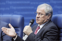 Член Общественной Палаты РФ, председатель Российского независимого профсоюза работников угольной промышленности Иван Мохначук