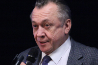 Первый заместитель Председателя Комитета Совета Федерации по регламенту и организации парламентской деятельности Олег Пантелеев