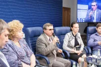Участники дискуссии