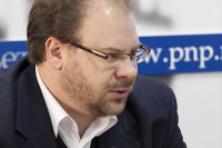 Старший научный сотрудник Центра исследований проблем стран ближнего зарубежья РИСИ Олег Неменский