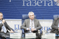 Участники дискуссии