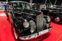 Сталлинский Паккард-180