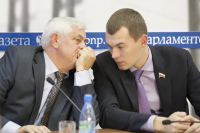 Парламентарии обсуждают реформу ЖКХ