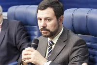Председатель правления Национальной валютной ассоциации (НВА) Дмитрий Пискулов