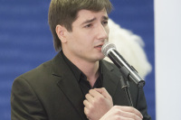 На приёме звучал аварский язык