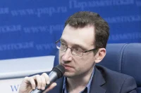 Политолог, представитель РГГУ Александр Гущин