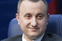 Член комитета ГД по бюджету и налогам Антон Ищенко