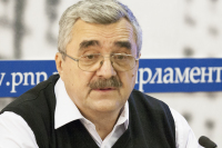 Заместитель директора Института стран СНГ Владимир Жарихин 