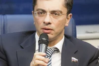 Первый заместитель председателя комитета Госдумы по промышленности Владимир Гутенев