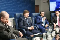 Участники дискуссии