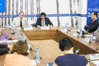 Гости круглого стола