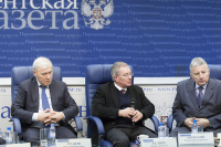 Участники дискуссии