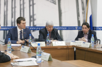 Участники дискуссии