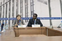 Участники дискуссии