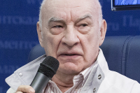 Заслуженный тренер СССР и России, пятикратный чемпион СССР по самбо Евгений Глориозов