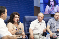 Участники дискуссии