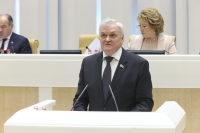 В.Семёнов просил сенаторов поддержать законопроекты, внесённые в Госдуму карельскими депутатами