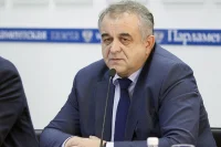 Вице-президент по портовому дивизиону ОАО «ДВМП» Валерий Местулов
