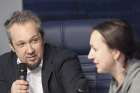 Директор «Галерея-А3», член Московского Союза Художников Андрей Волков