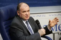Заместитель председателя Комитета Совета Федерации по социальной политике Игорь Чернышев