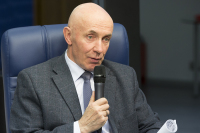 Член комитета Госдумы по гражданскому, уголовному, арбитражному и процессуальному законодательству  Юрий Синельщиков