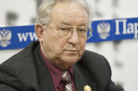 Председатель Совета ветеранов КСФ Виталий Лосиков