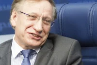 Российский учёный-экономист, банкир, вице-президент Ассоциации региональных банков Александр Хандруев